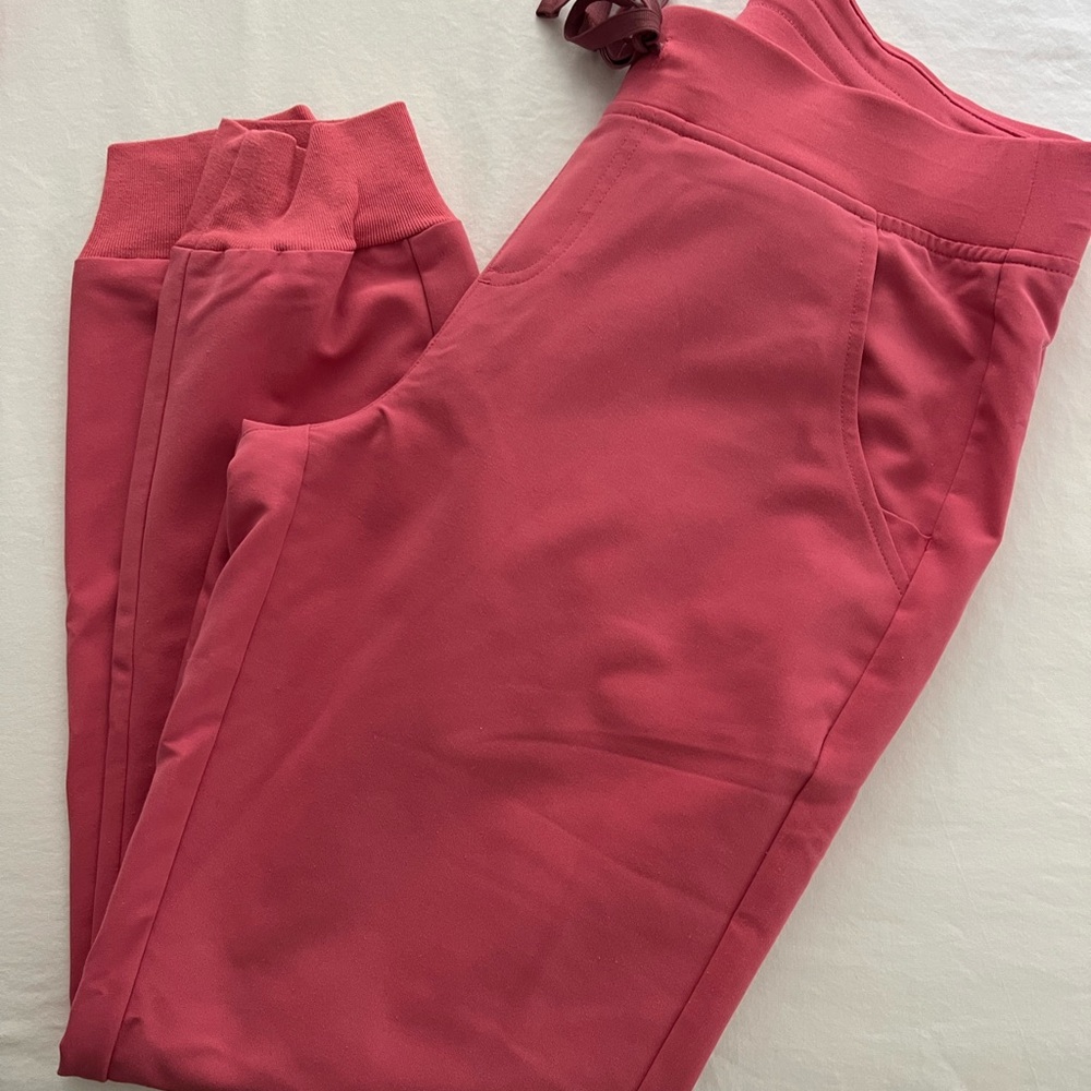 EUC Figs Scrub Set. *Limited Edition Color/ Dusty Rose* (Will not separate) - Picture 3 of 6